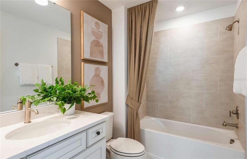 Active With Contract: $627,150 (4 beds, 3 baths, 2946 Square Feet)