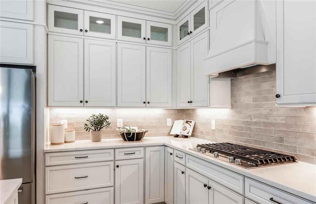 Active With Contract: $627,150 (4 beds, 3 baths, 2946 Square Feet)