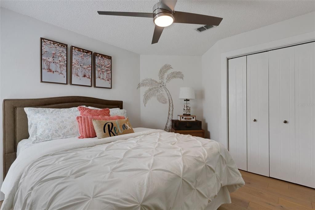 合同活跃: $575,000 (3 贝兹, 2 浴室, 1680 平方英尺)