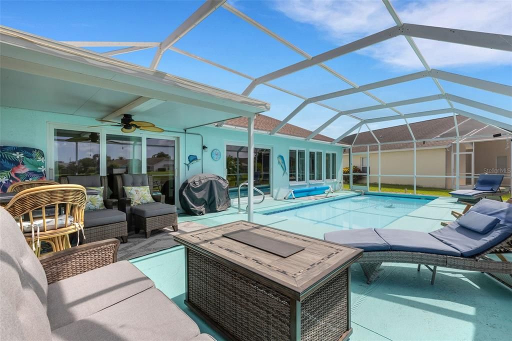 合同活跃: $575,000 (3 贝兹, 2 浴室, 1680 平方英尺)