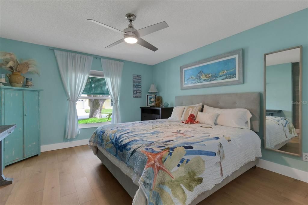 合同活跃: $575,000 (3 贝兹, 2 浴室, 1680 平方英尺)