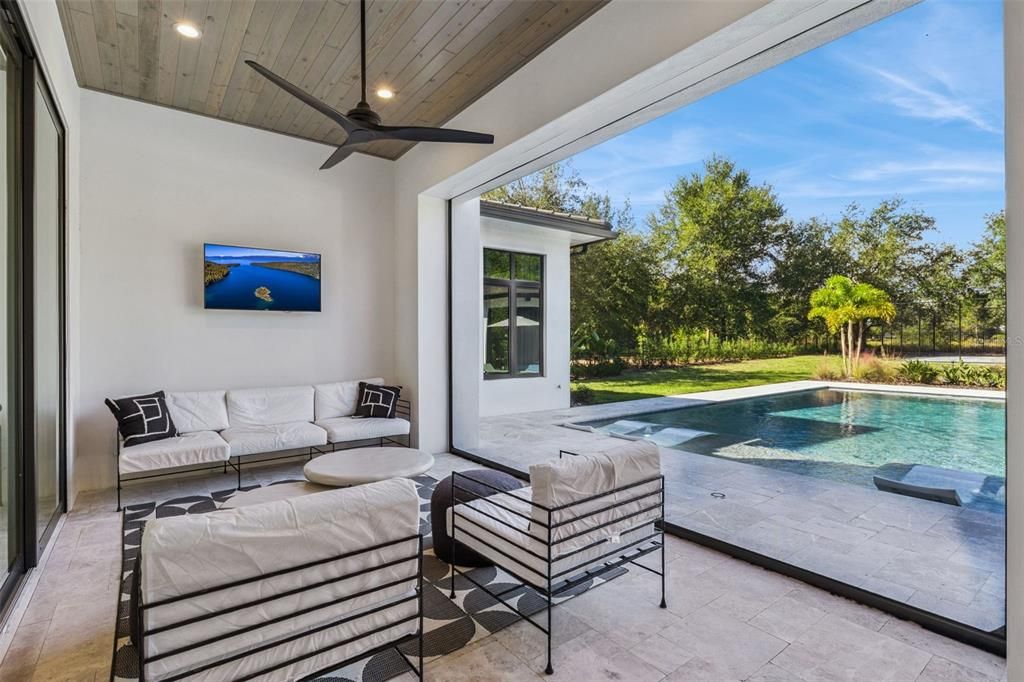 For Sale: $3,999,500 (6 beds, 5 baths, 5853 Square Feet)