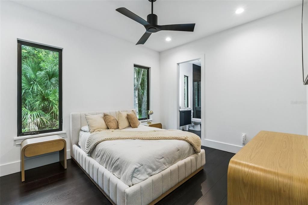 For Sale: $3,999,500 (6 beds, 5 baths, 5853 Square Feet)