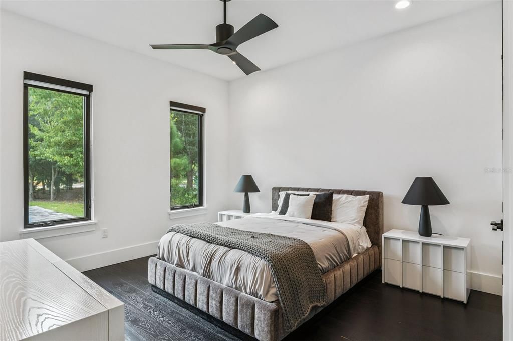 For Sale: $3,999,500 (6 beds, 5 baths, 5853 Square Feet)