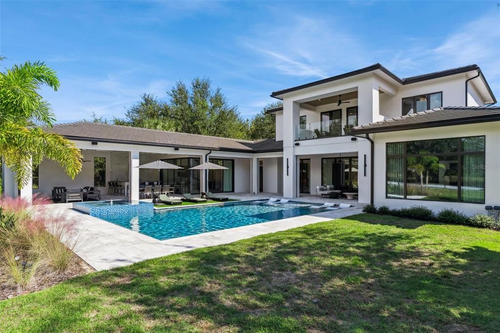 For Sale: $3,999,500 (6 beds, 5 baths, 5853 Square Feet)