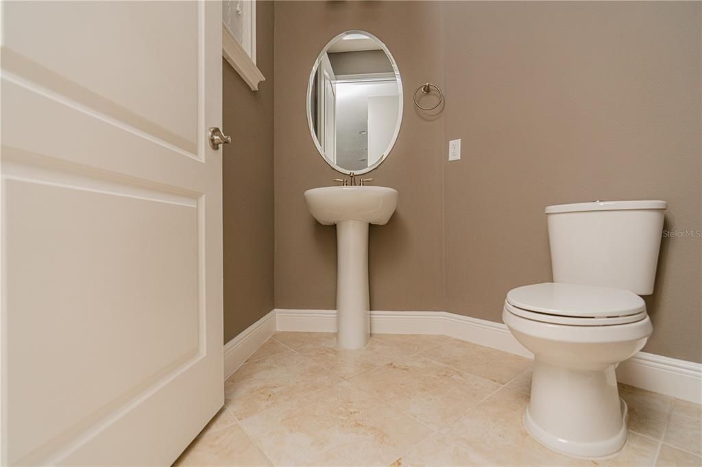 For Rent: $2,900 (3 beds, 2 baths, 1825 Square Feet)