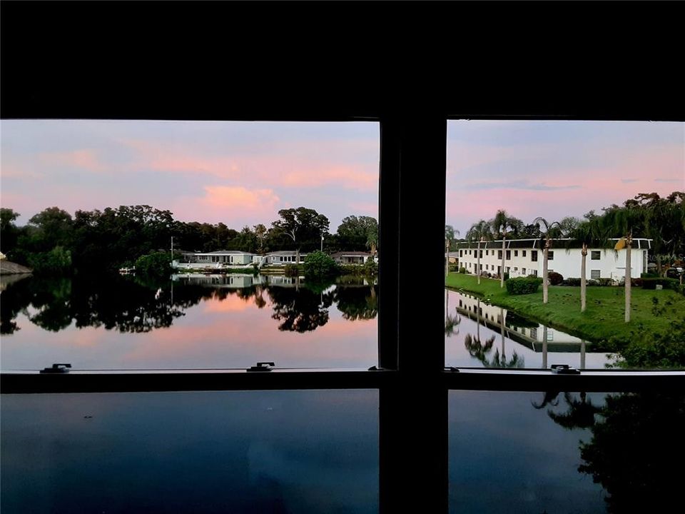 For Sale: $174,900 (2 beds, 2 baths, 1270 Square Feet)