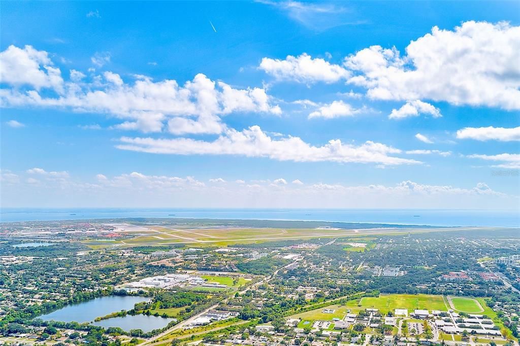 For Sale: $425,000 (3 beds, 2 baths, 1041 Square Feet)