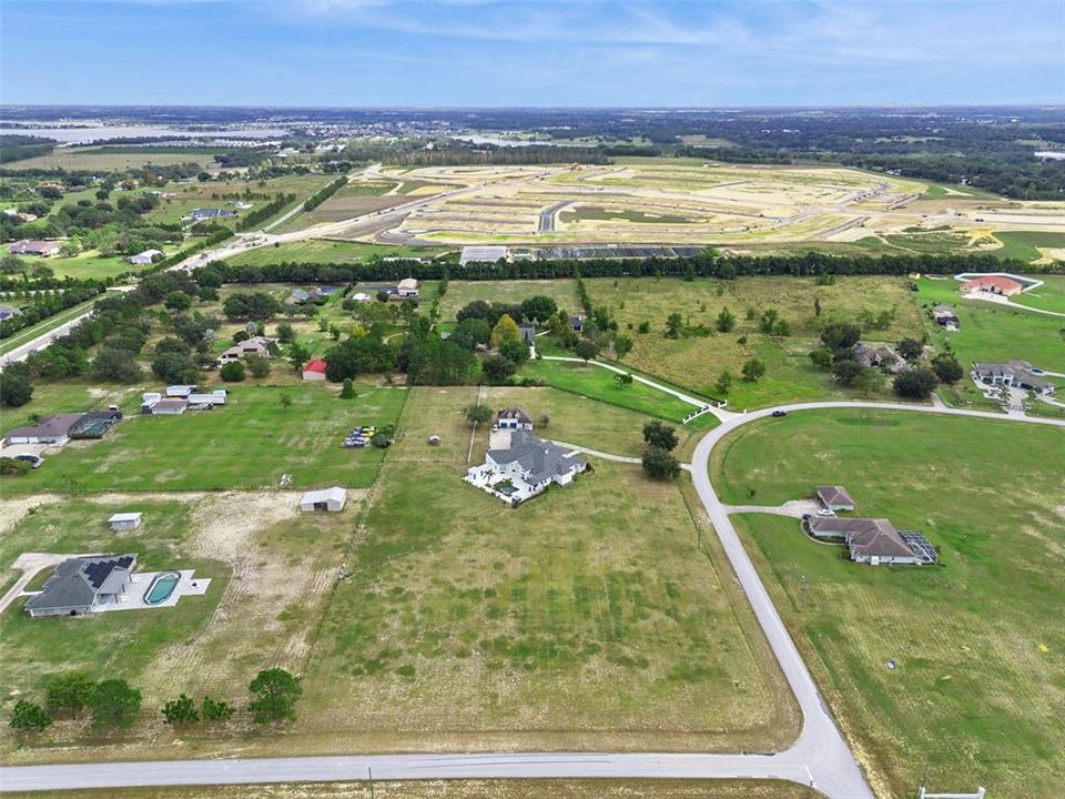 For Sale: $2,079,000 (5 beds, 5 baths, 6400 Square Feet)