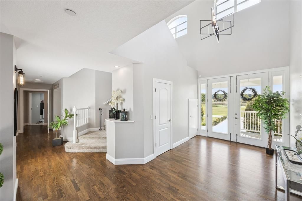 For Sale: $2,079,000 (5 beds, 5 baths, 6400 Square Feet)