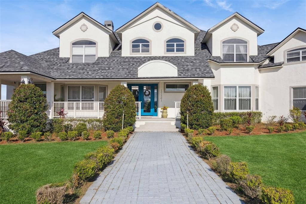 For Sale: $2,079,000 (5 beds, 5 baths, 6400 Square Feet)