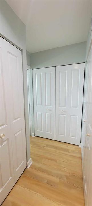 For Rent: $2,395 (1 beds, 1 baths, 695 Square Feet)