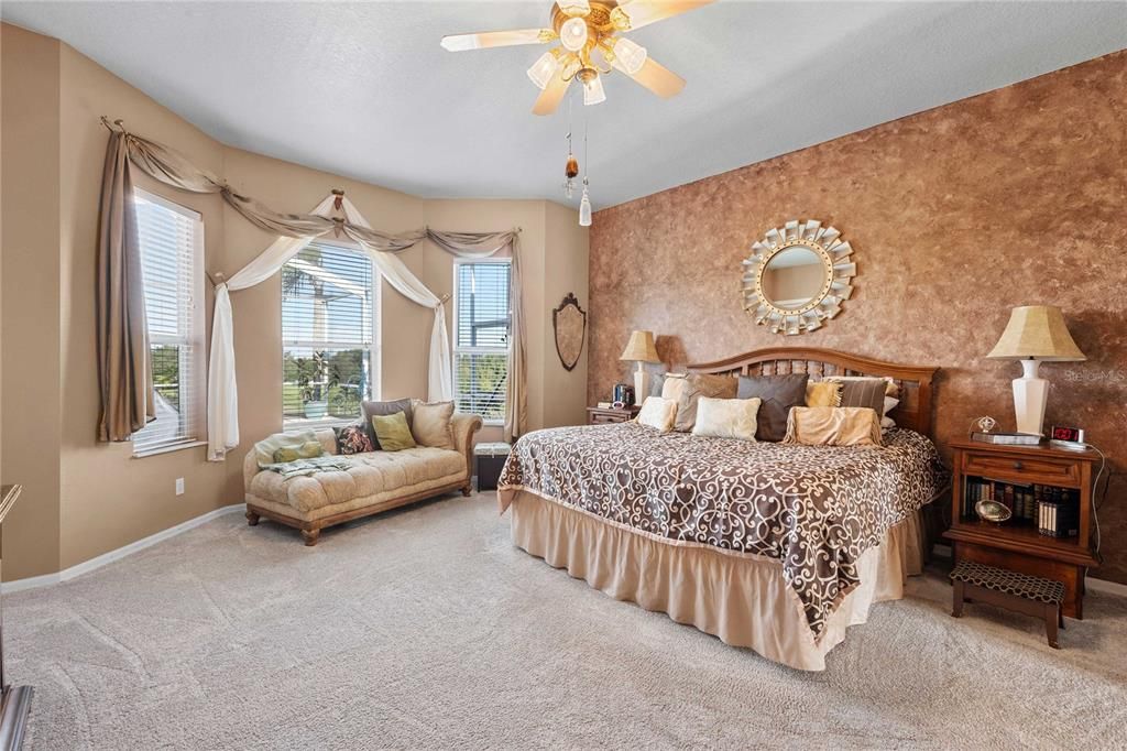 For Sale: $739,900 (4 beds, 3 baths, 2741 Square Feet)