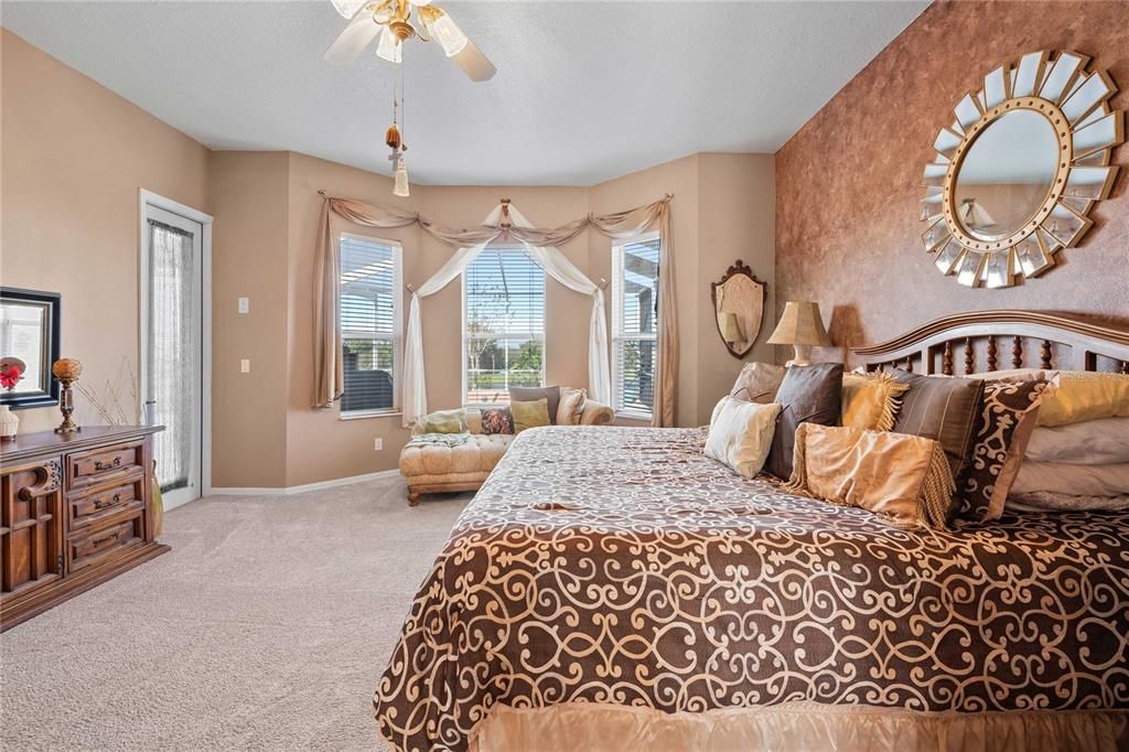 For Sale: $739,900 (4 beds, 3 baths, 2741 Square Feet)