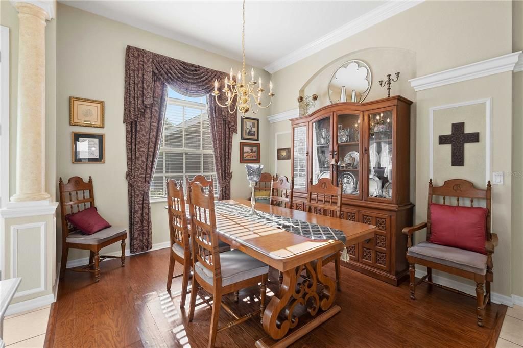 For Sale: $739,900 (4 beds, 3 baths, 2741 Square Feet)