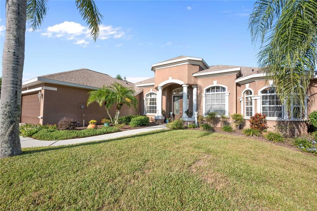For Sale: $739,900 (4 beds, 3 baths, 2741 Square Feet)