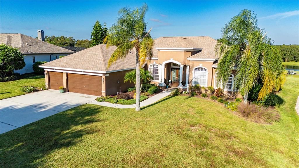 For Sale: $739,900 (4 beds, 3 baths, 2741 Square Feet)