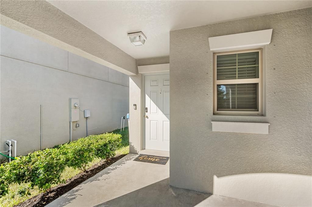 Active With Contract: $279,900 (3 beds, 2 baths, 1451 Square Feet)