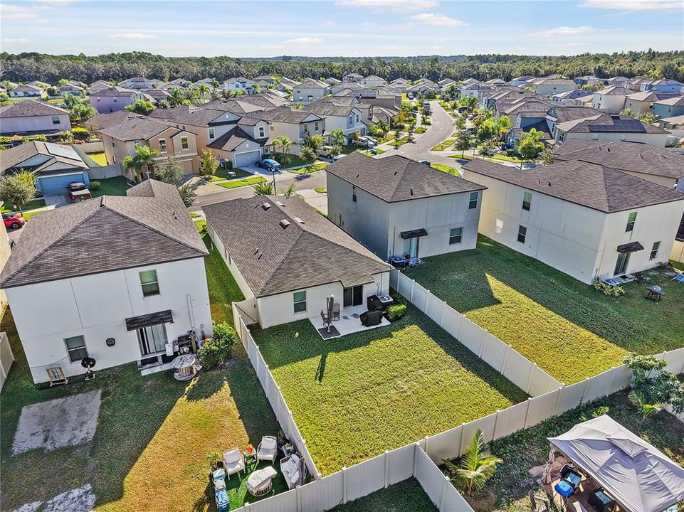 Active With Contract: $279,900 (3 beds, 2 baths, 1451 Square Feet)