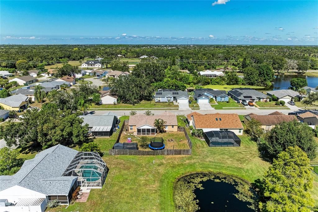 For Sale: $349,000 (3 beds, 2 baths, 1195 Square Feet)