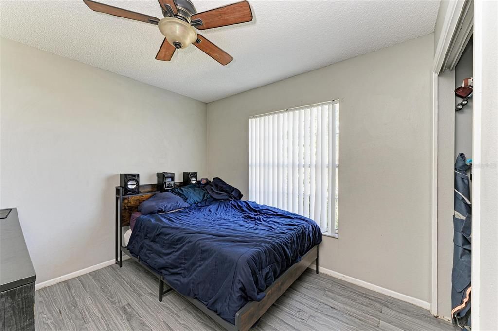 For Sale: $349,000 (3 beds, 2 baths, 1195 Square Feet)