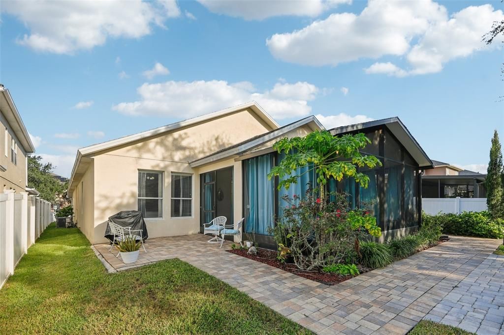 For Sale: $624,900 (3 beds, 2 baths, 2224 Square Feet)