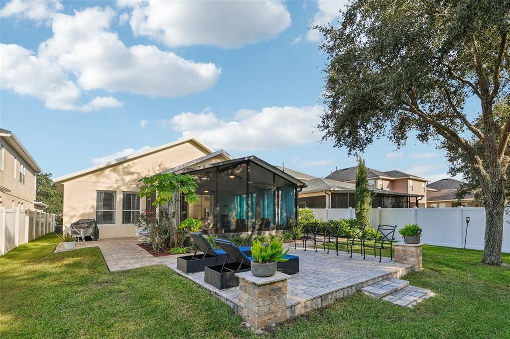 For Sale: $624,900 (3 beds, 2 baths, 2224 Square Feet)