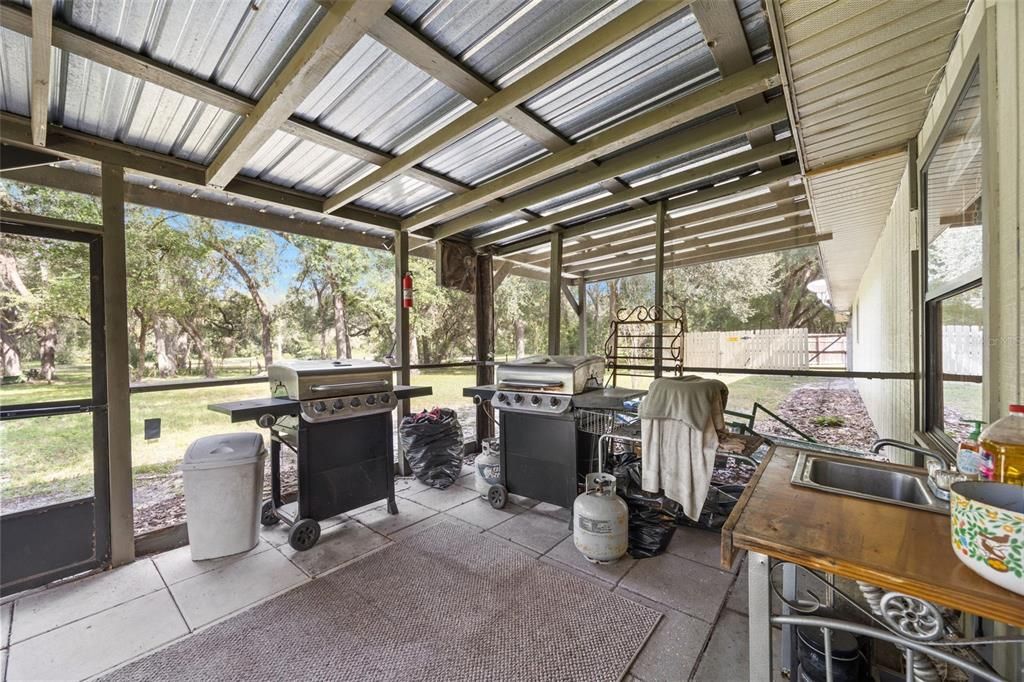 For Sale: $579,900 (4 beds, 2 baths, 2540 Square Feet)