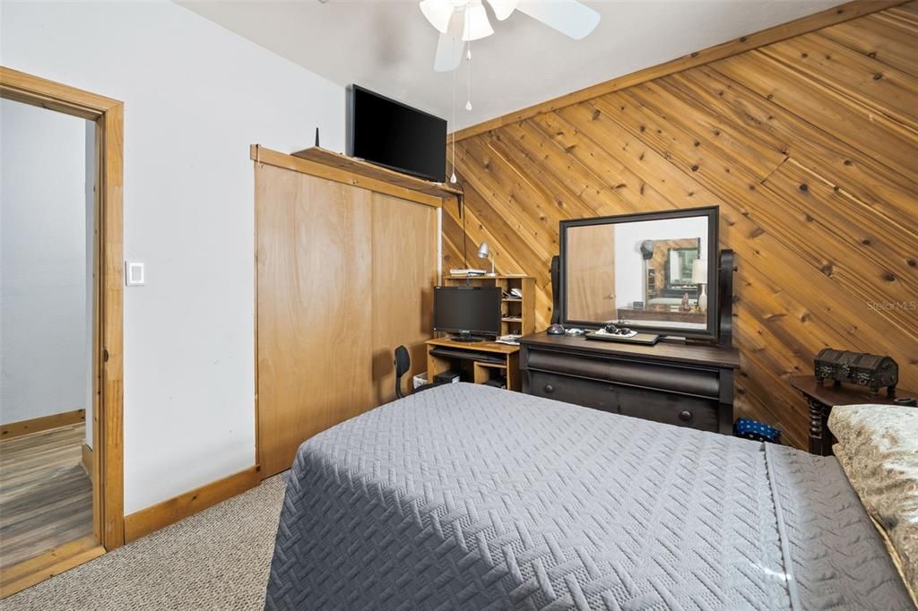 For Sale: $579,900 (4 beds, 2 baths, 2540 Square Feet)