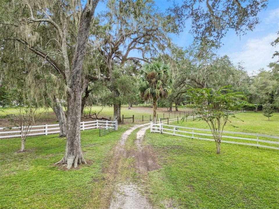 For Sale: $579,900 (4 beds, 2 baths, 2540 Square Feet)