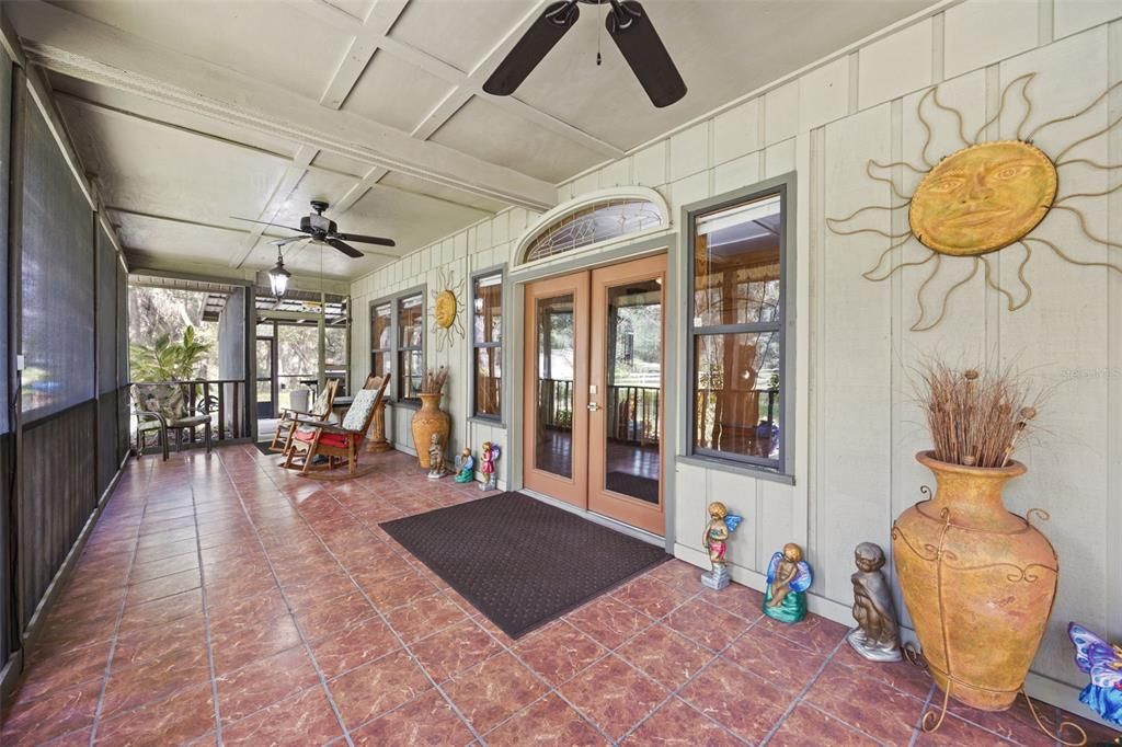 For Sale: $579,900 (4 beds, 2 baths, 2540 Square Feet)