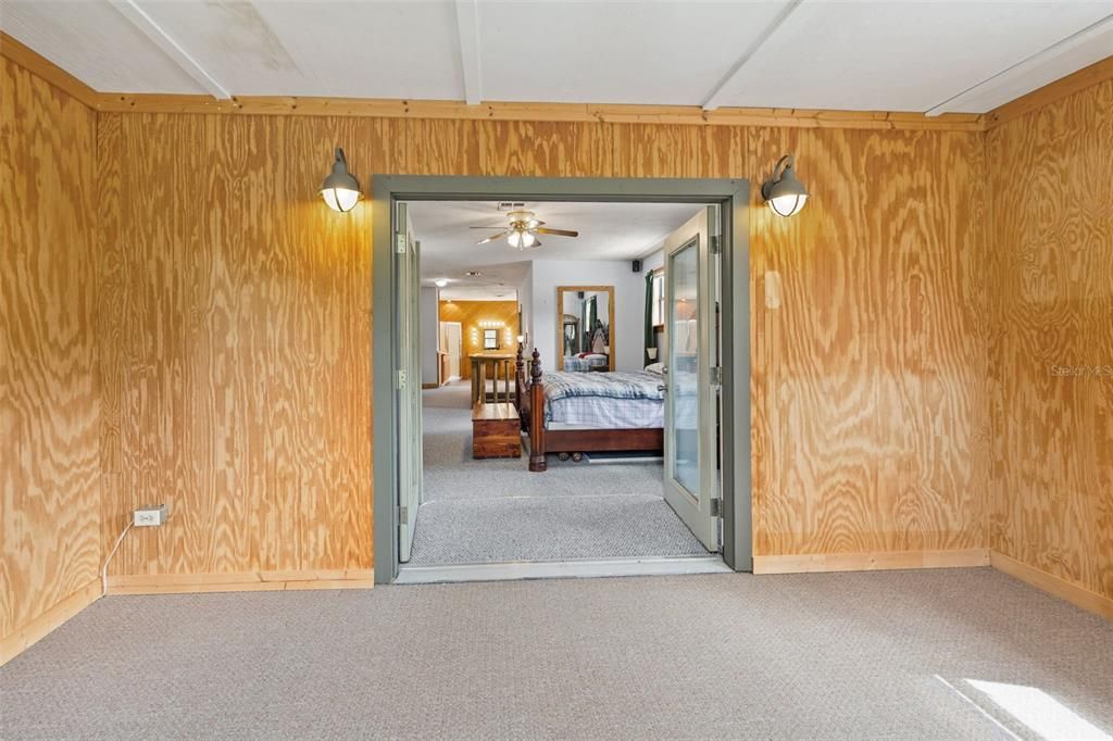 For Sale: $579,900 (4 beds, 2 baths, 2540 Square Feet)