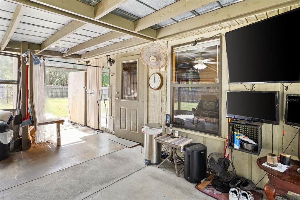 For Sale: $579,900 (4 beds, 2 baths, 2540 Square Feet)