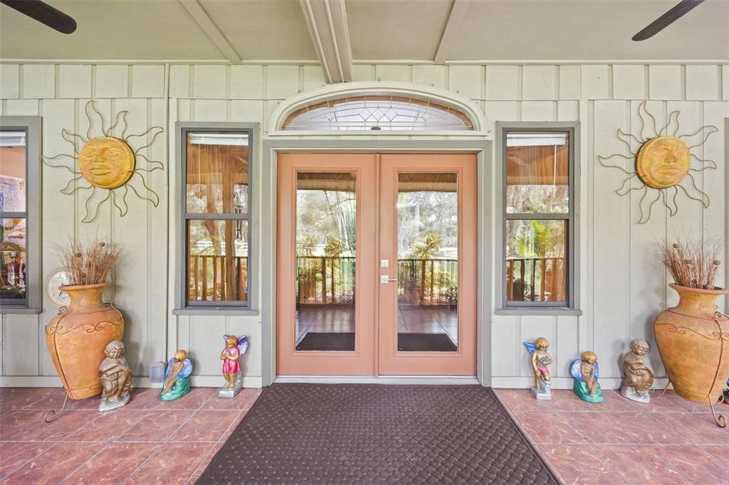 For Sale: $579,900 (4 beds, 2 baths, 2540 Square Feet)