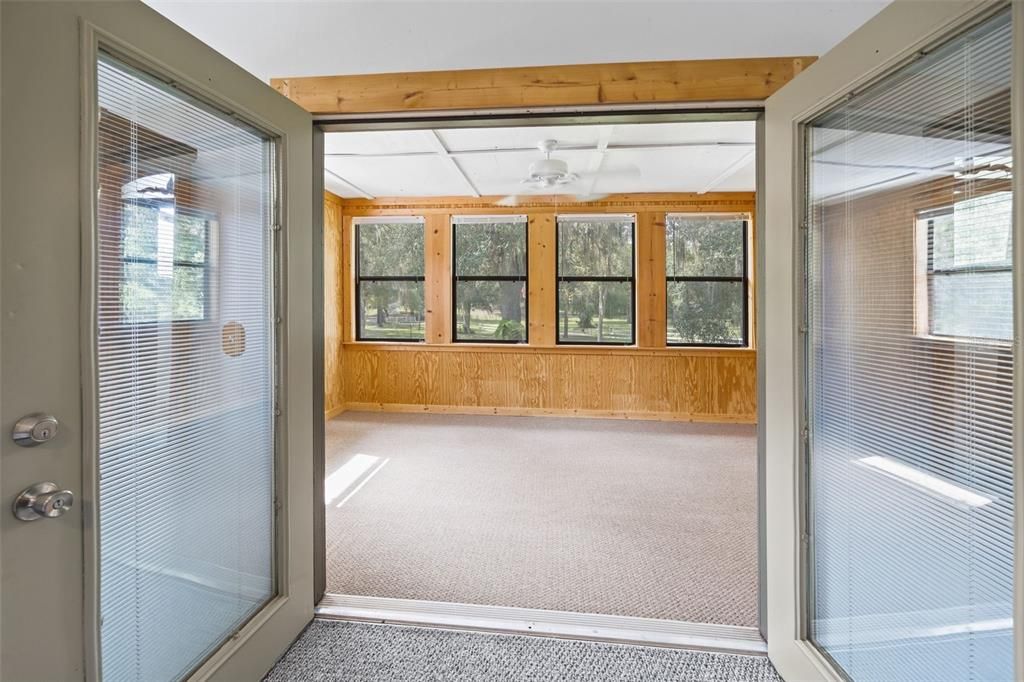 For Sale: $579,900 (4 beds, 2 baths, 2540 Square Feet)