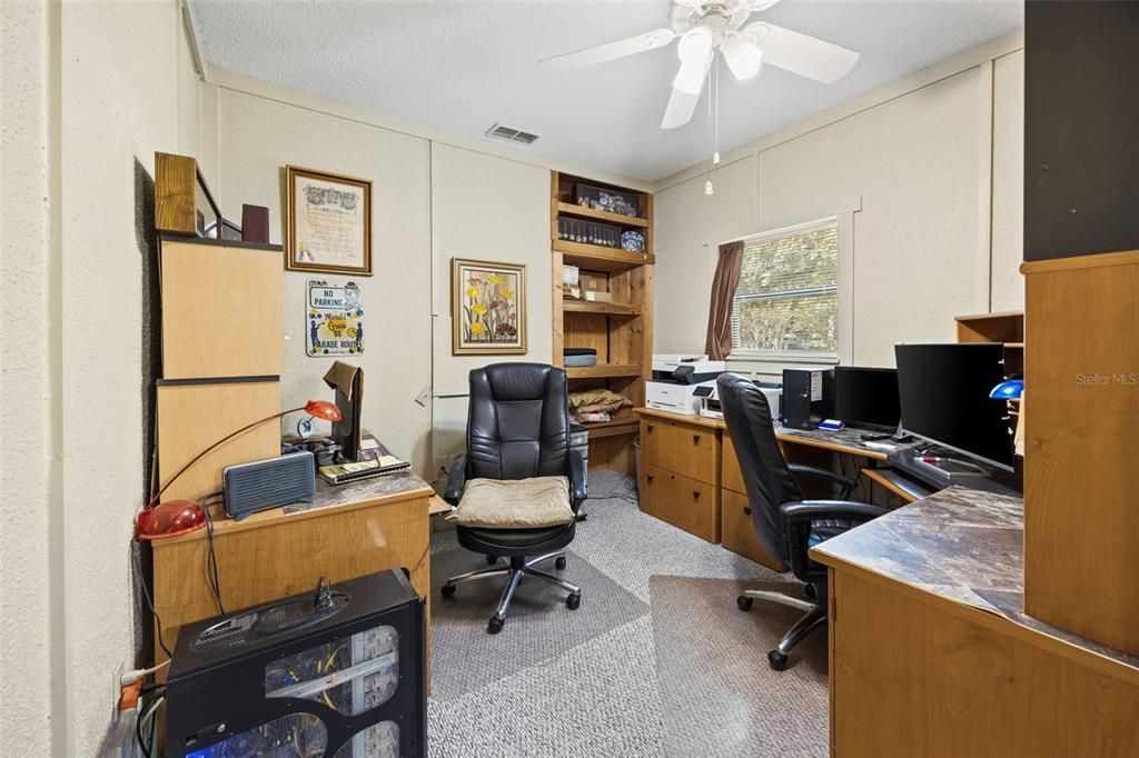 For Sale: $579,900 (4 beds, 2 baths, 2540 Square Feet)