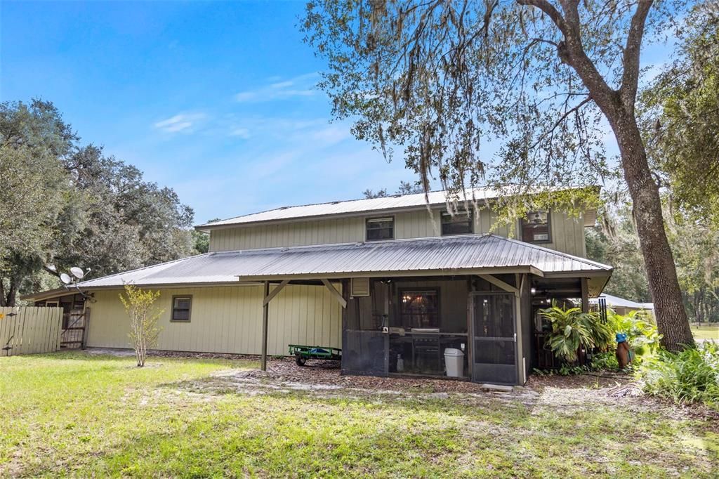 For Sale: $579,900 (4 beds, 2 baths, 2540 Square Feet)