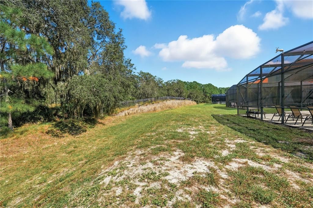 For Sale: $535,000 (6 beds, 5 baths, 3579 Square Feet)