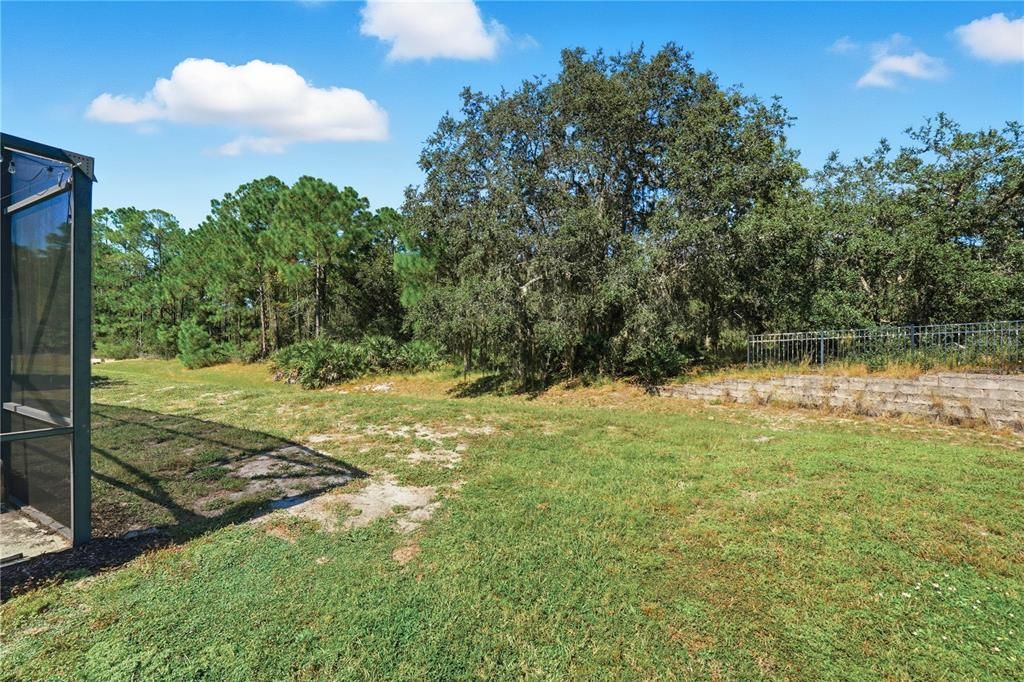 For Sale: $535,000 (6 beds, 5 baths, 3579 Square Feet)