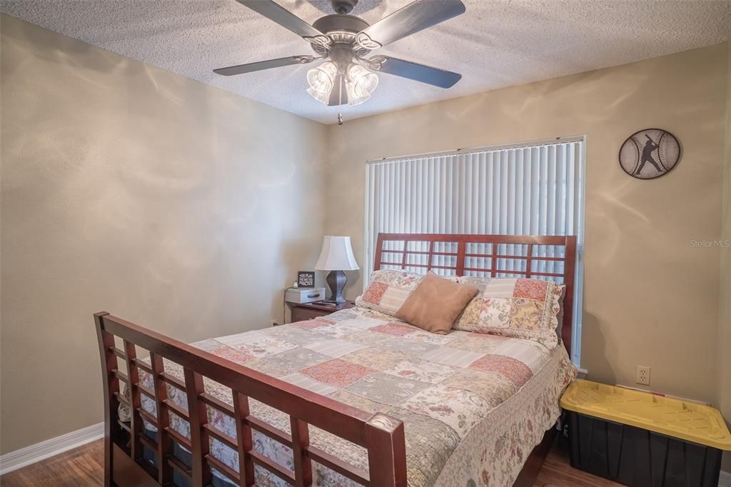 For Sale: $315,000 (3 beds, 2 baths, 1484 Square Feet)