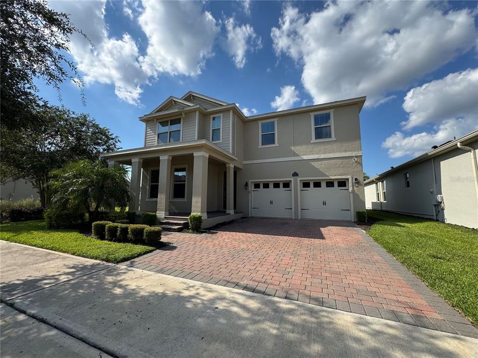 Recently Rented: $3,600 (4 beds, 3 baths, 2542 Square Feet)