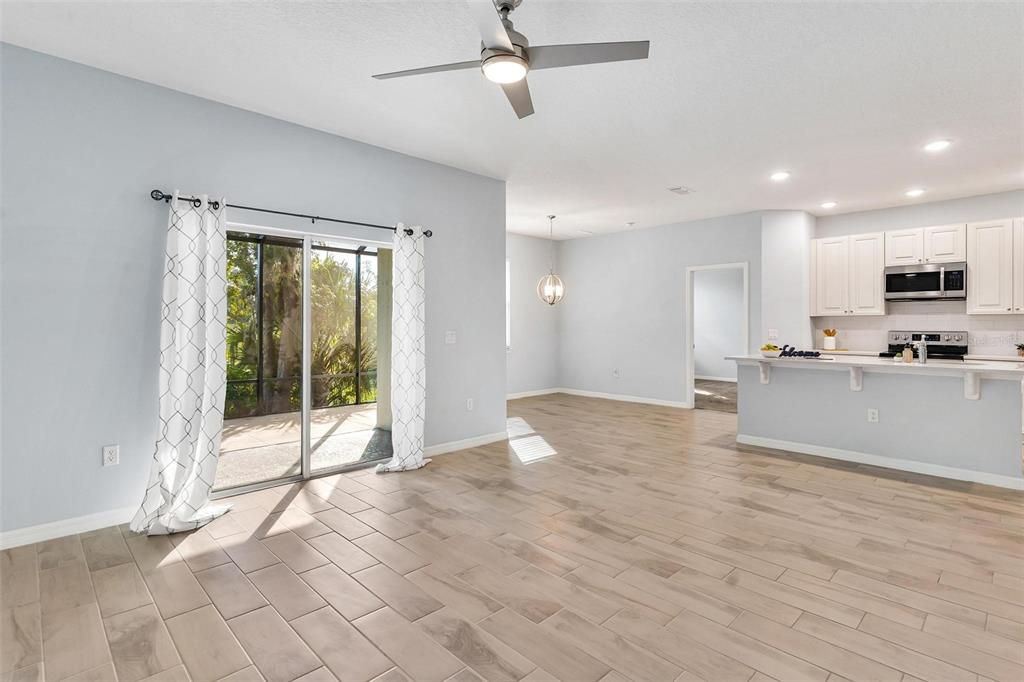 For Sale: $329,900 (3 beds, 2 baths, 1552 Square Feet)