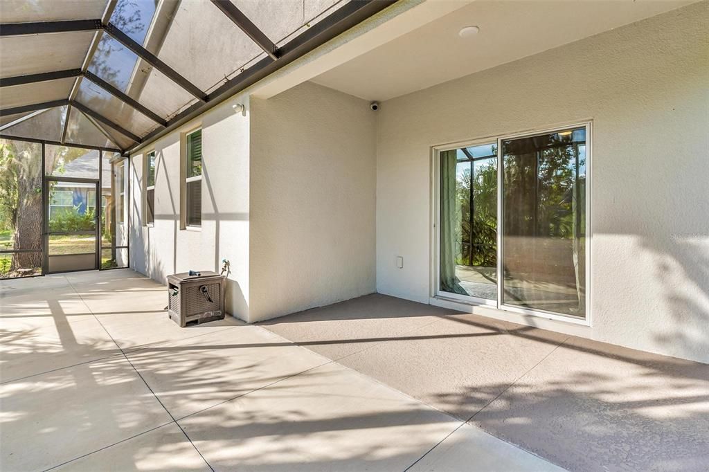 For Sale: $329,900 (3 beds, 2 baths, 1552 Square Feet)