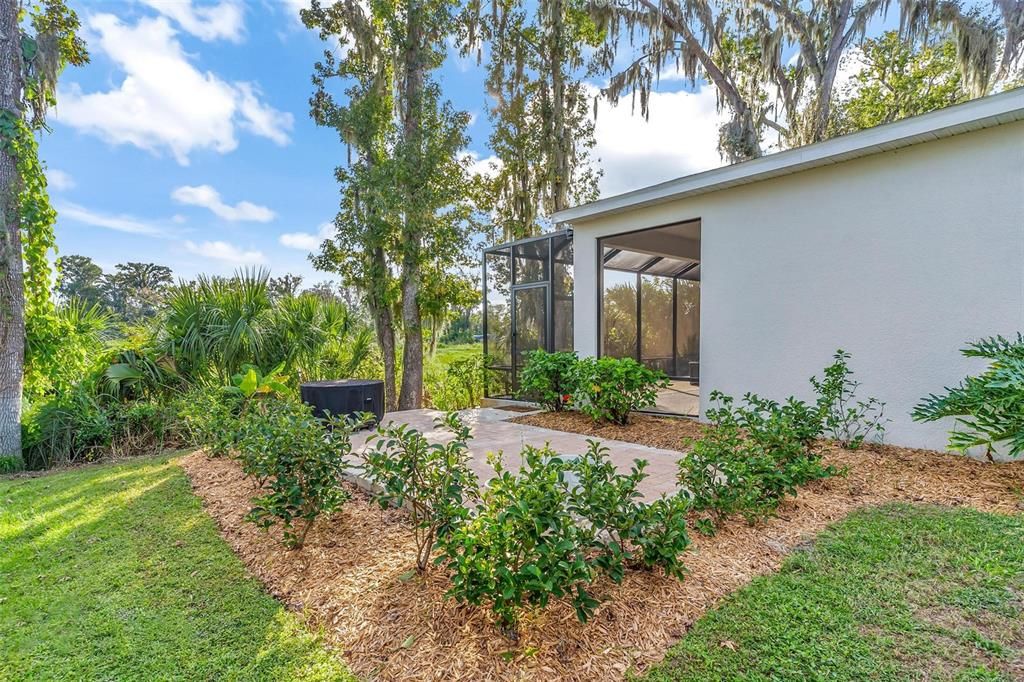 For Sale: $329,900 (3 beds, 2 baths, 1552 Square Feet)