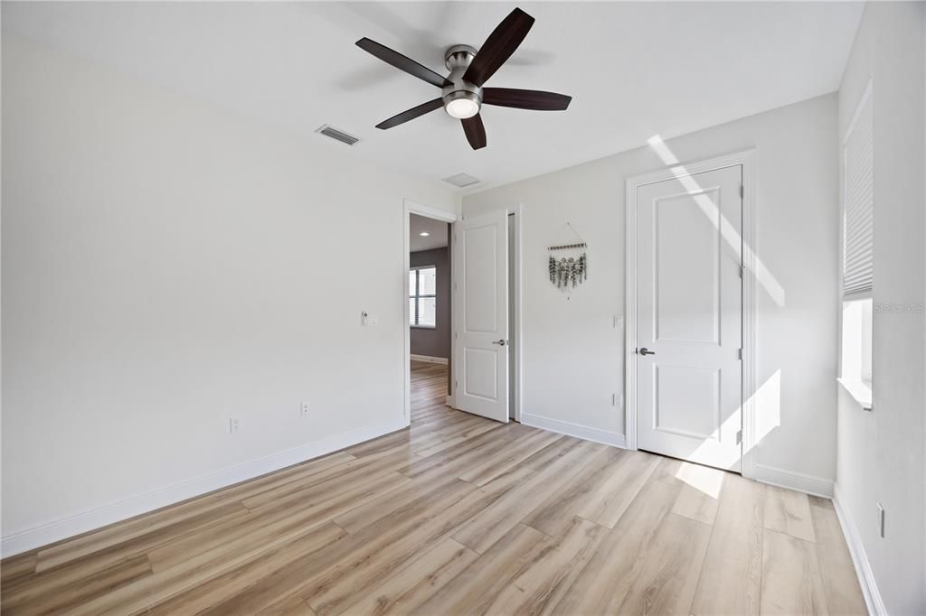 На продажу: $1,499,900 (4 спален, 5 ванн, 3646 Квадратных фут)