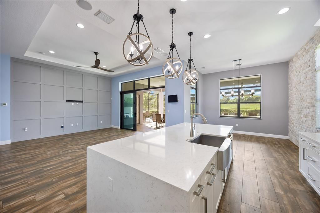 На продажу: $1,499,900 (4 спален, 5 ванн, 3646 Квадратных фут)