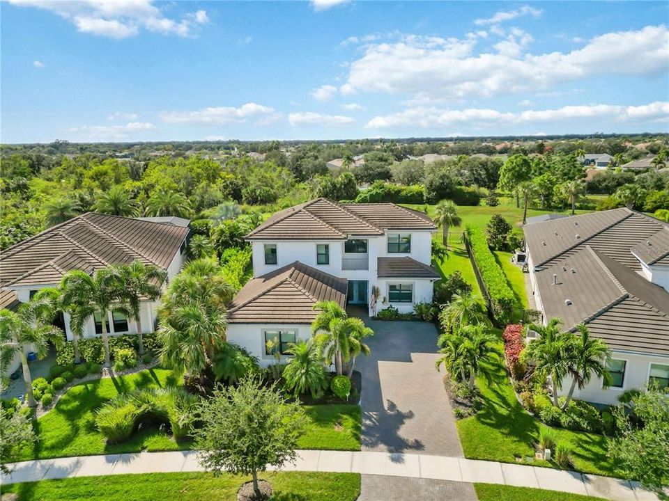 На продажу: $1,499,900 (4 спален, 5 ванн, 3646 Квадратных фут)