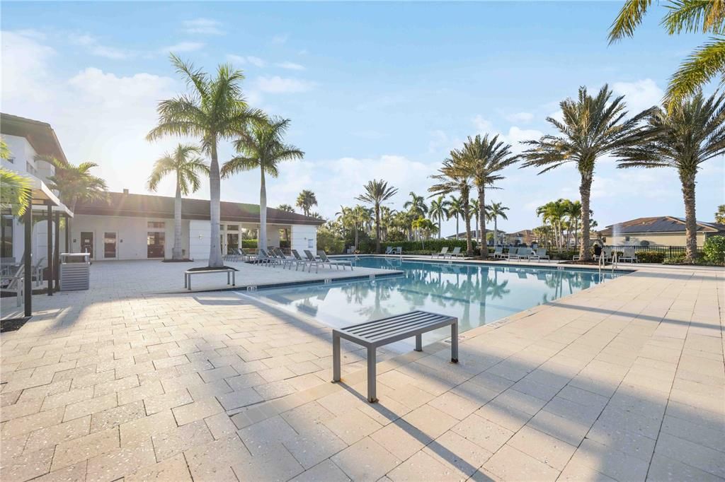 На продажу: $1,499,900 (4 спален, 5 ванн, 3646 Квадратных фут)