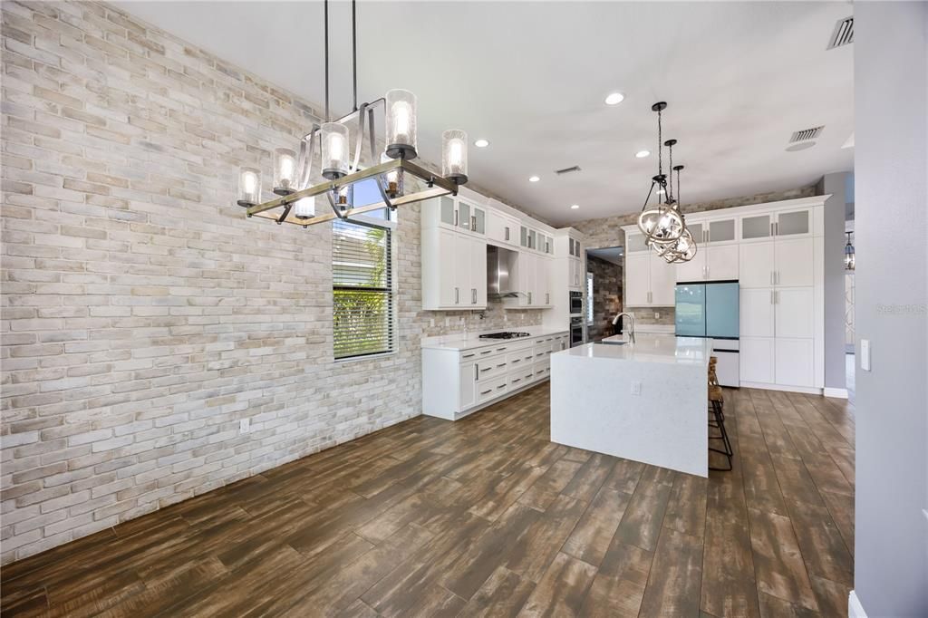 На продажу: $1,499,900 (4 спален, 5 ванн, 3646 Квадратных фут)