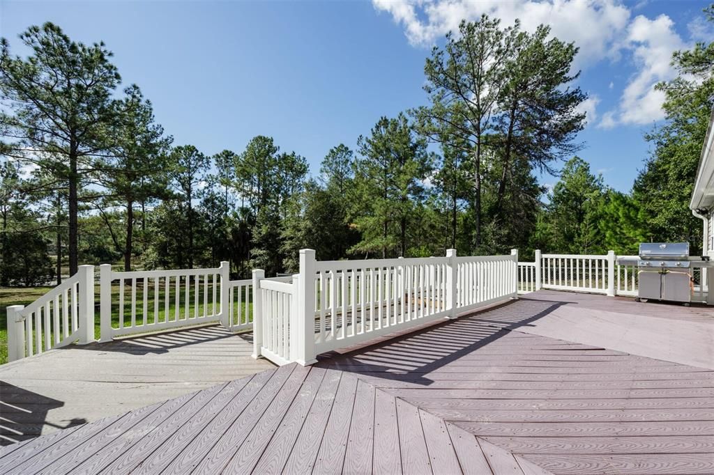 En Venta: $297,500 (4 camas, 2 baños, 1590 Pies cuadrados)